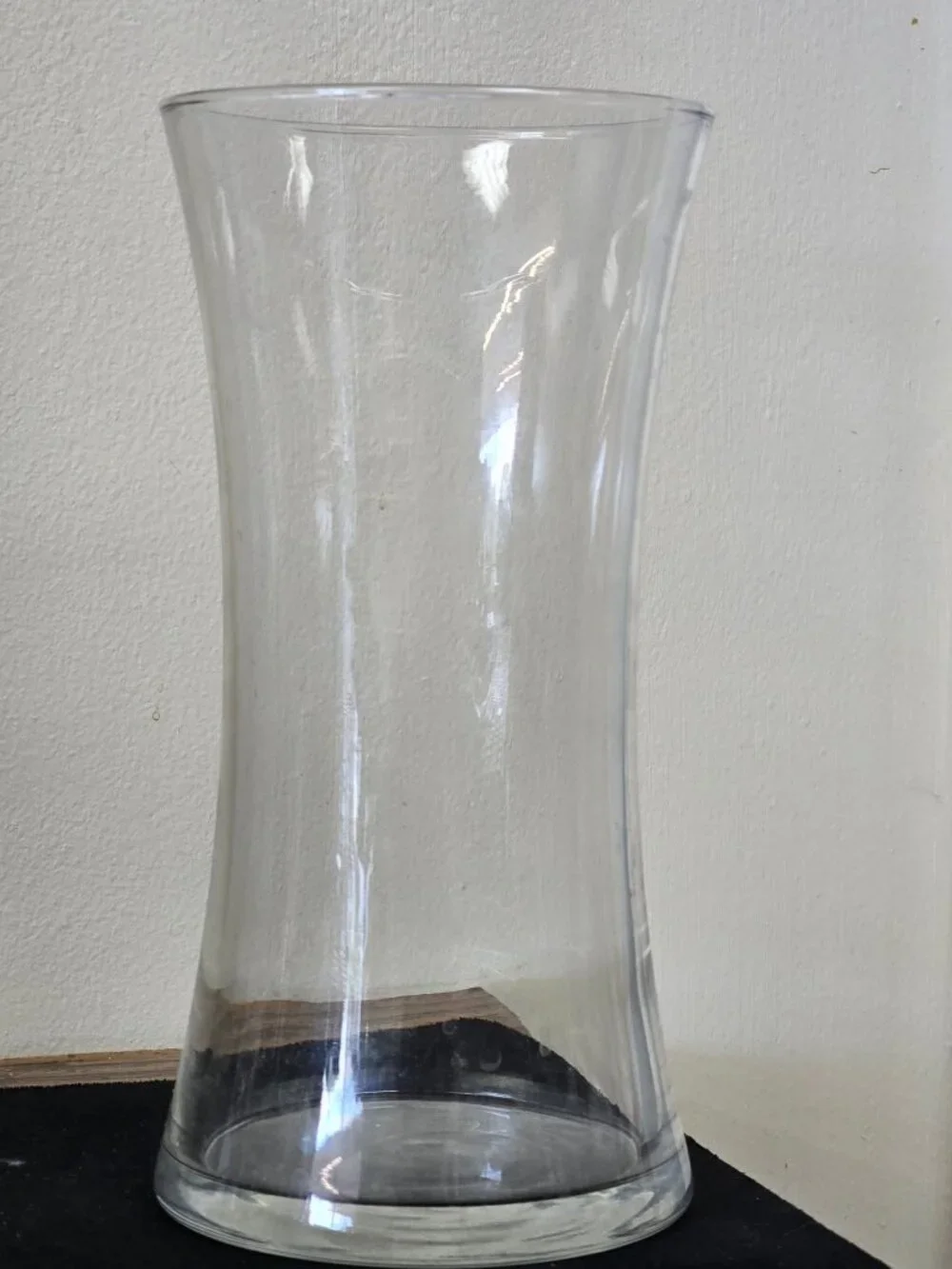 Clear Glass Vase With Flared Design 10